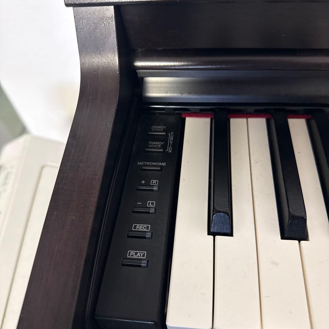 送料込　ヤマハ電子ピアノARIUS YDP-164