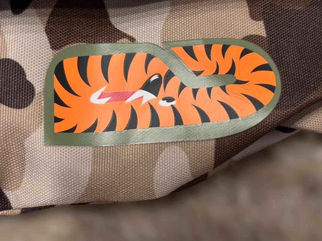 ★新品未使用★ エイプ シャークワイン ボトルホルダーA CAMPING APE