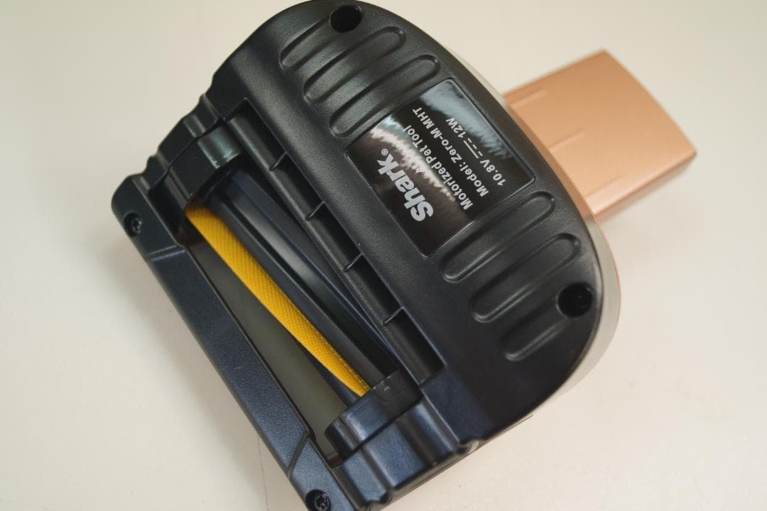 シャーク 充電式サイクロンスティッククリーナー CH966J ライトコーラル