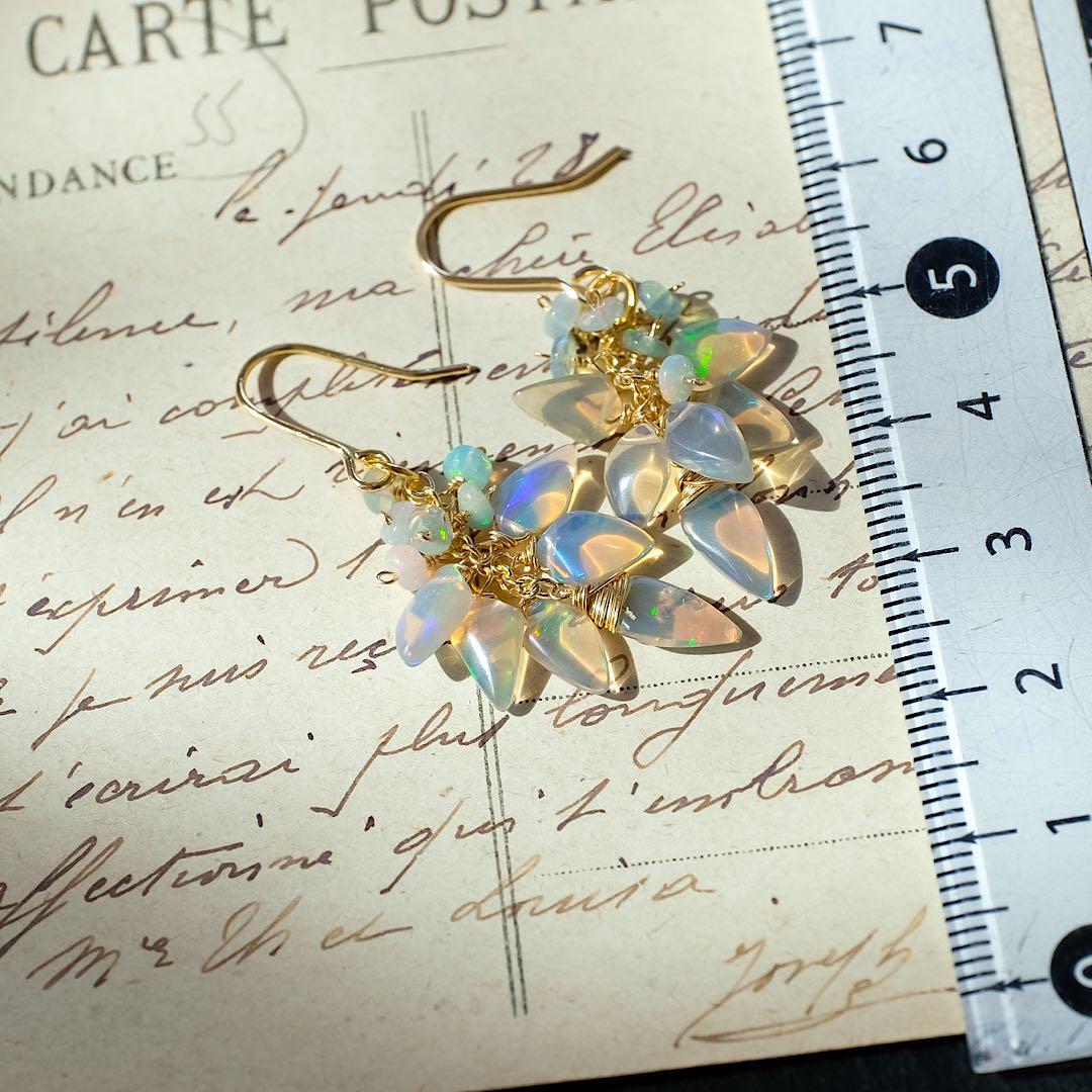 14kgfピジョットカラーオパールピアス/イヤリング