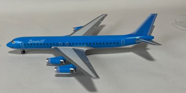 Braniff International DC-8-62 N1806 難あり