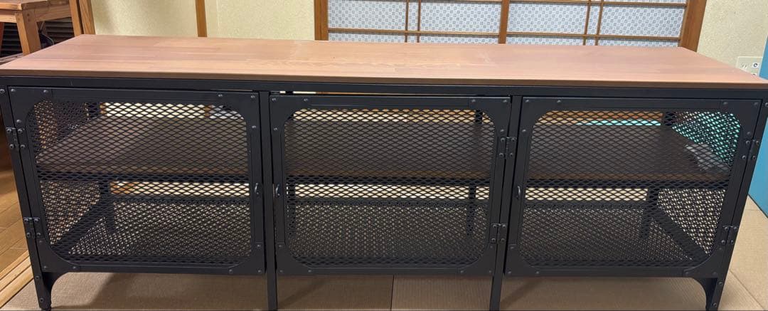 IKEAテレビ台 FJÄLLBO フィエルボ 色: ブラック