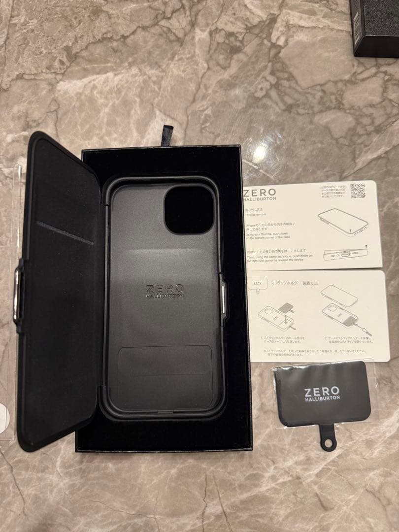 ダイナースクラブ × Zero Halliburton iPhone非売品