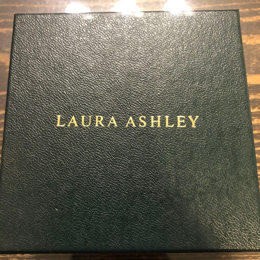 ローラアシュレイ　プチケース