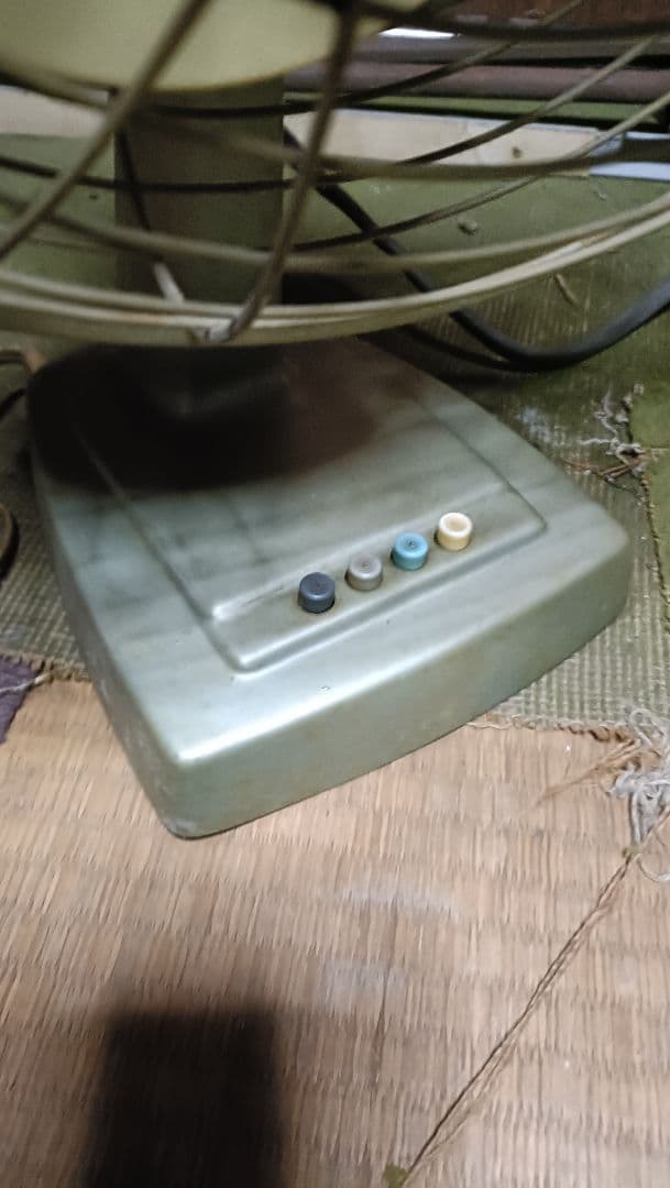 Toshiba LG型 家庭用扇風機 オリーブグリーン