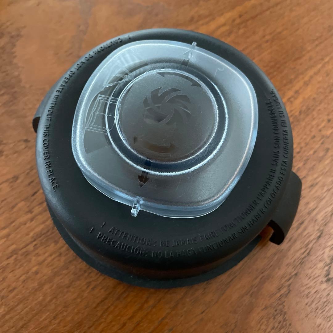 Vitamix VM0111付属 2Lコンテナ＆タンパー 未使用