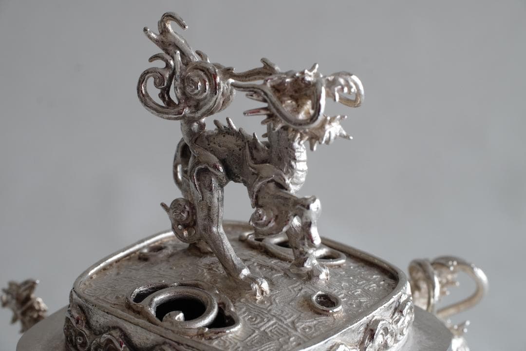 高岡銅器 須賀月芳作 洋銀 龍紋鳳凰耳青龍摘香炉 証書 共箱