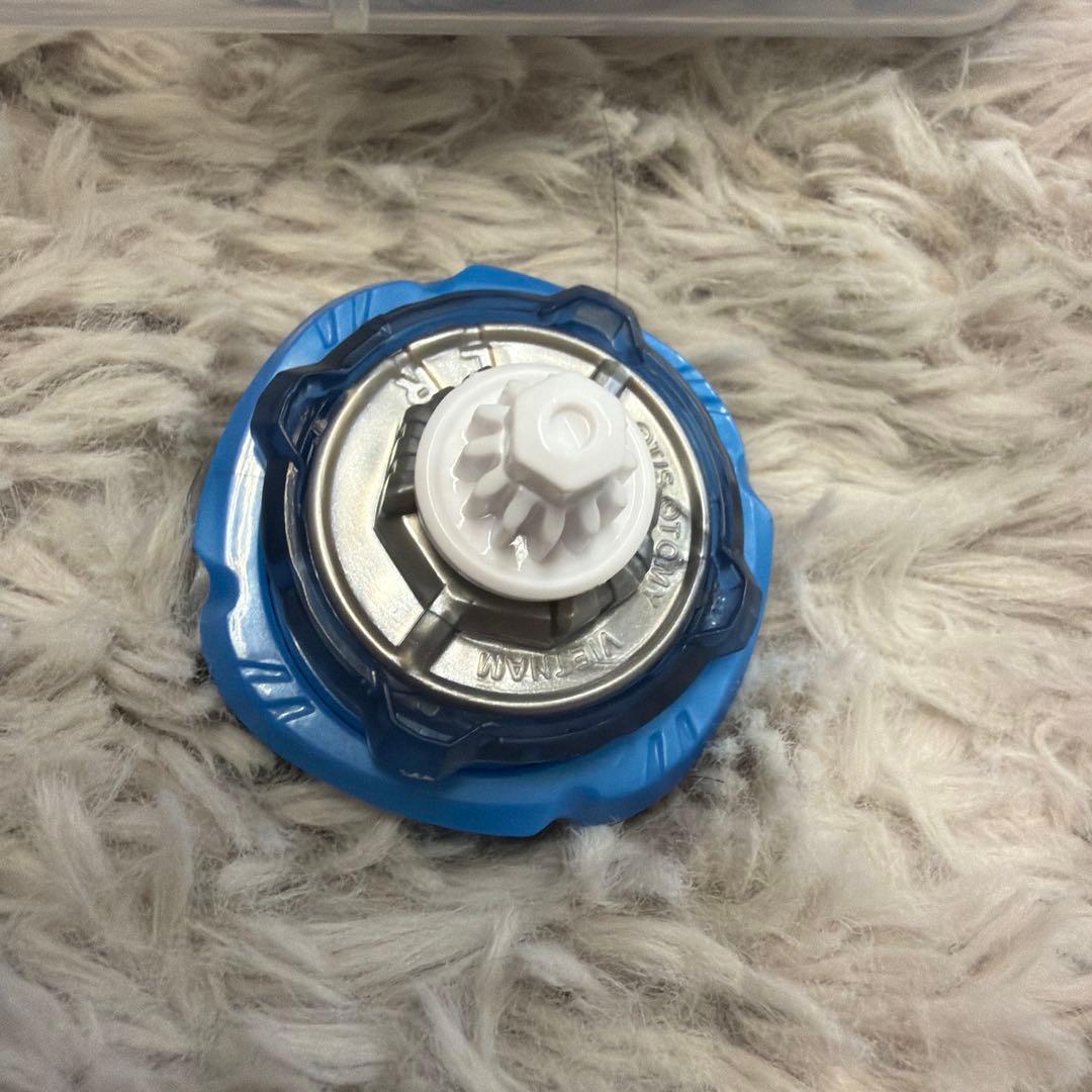 ベイブレードX ヘルズリーパー　T4-70K 2カラーセット