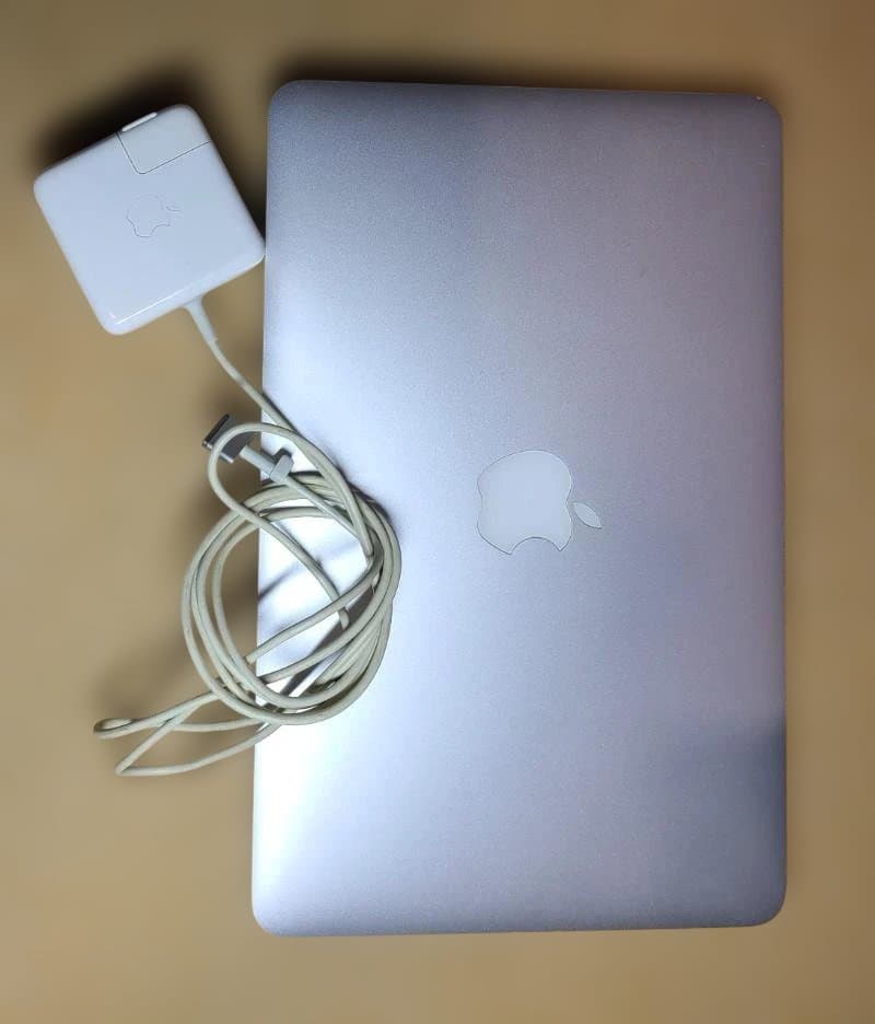 MacBook本体 MacBook Air Early 2015 A1465 Core i5