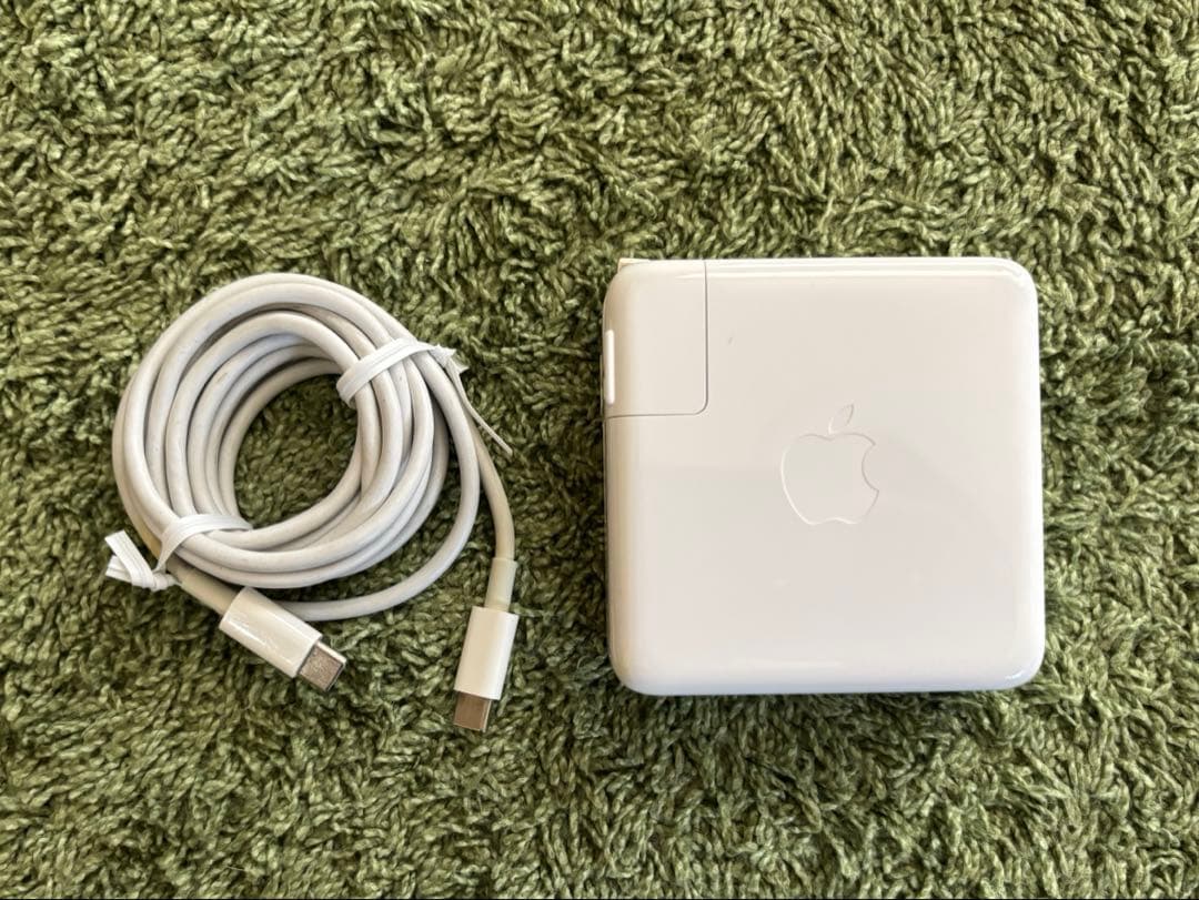 MacBook Pro 13㌅ i7 2.8GHz 16GB 512GB