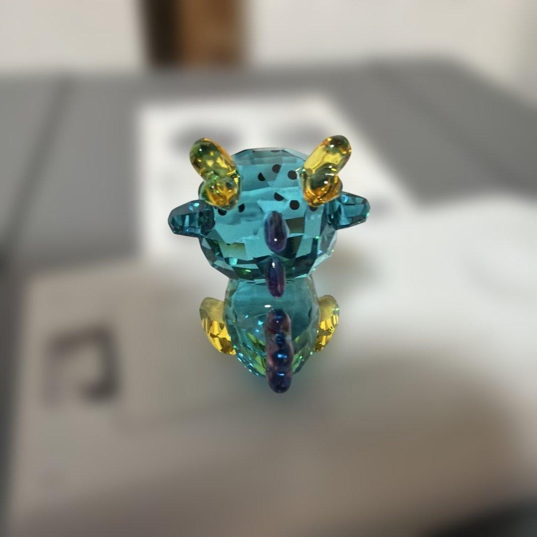 スワロフスキー　MAJESTIC DRAGON