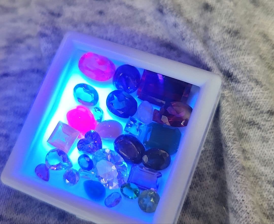 天然ルース他色石まとめ2621 ケース付き