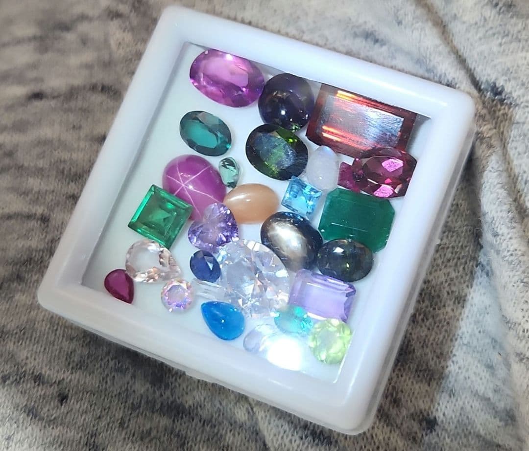 天然ルース他色石まとめ2621 ケース付き