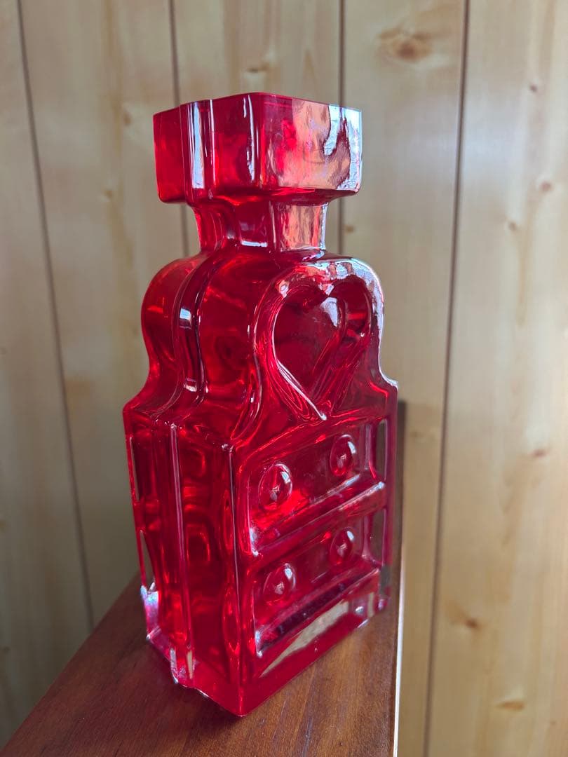 ヘレナティネル 1968-1974年製作Pironki 花瓶ヴィンテージ