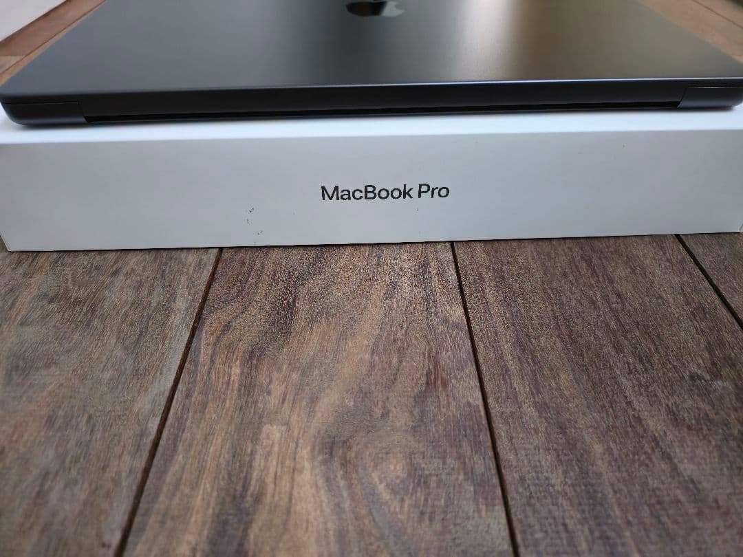 MacBook Pro M3Pro 16インチ スペースブラック