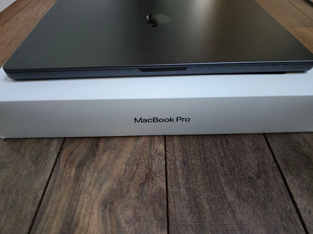 MacBook Pro M3Pro 16インチ スペースブラック