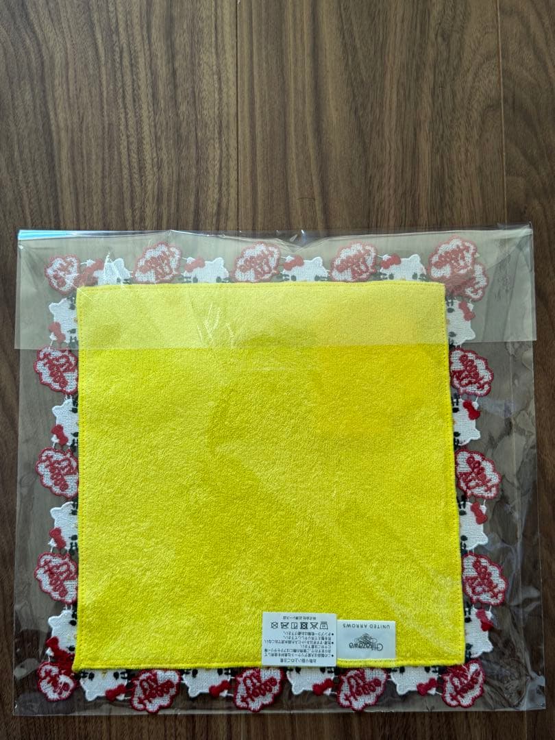 新品未開封⭐️ハローキティ 近沢レース ユナイテッドアローズ タオルハンカチ