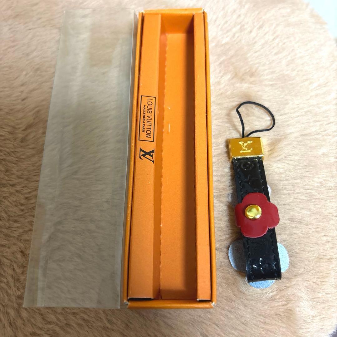 ⚠️今から１時間限定セール中⚠️激レア⚠️ルイヴィトン　ストラップ