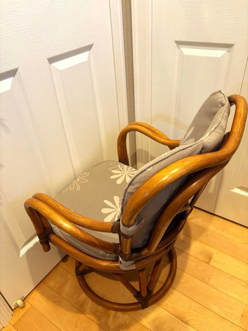 籐　ラタン　椅子　チェア　回転　アンティーク　レトロ