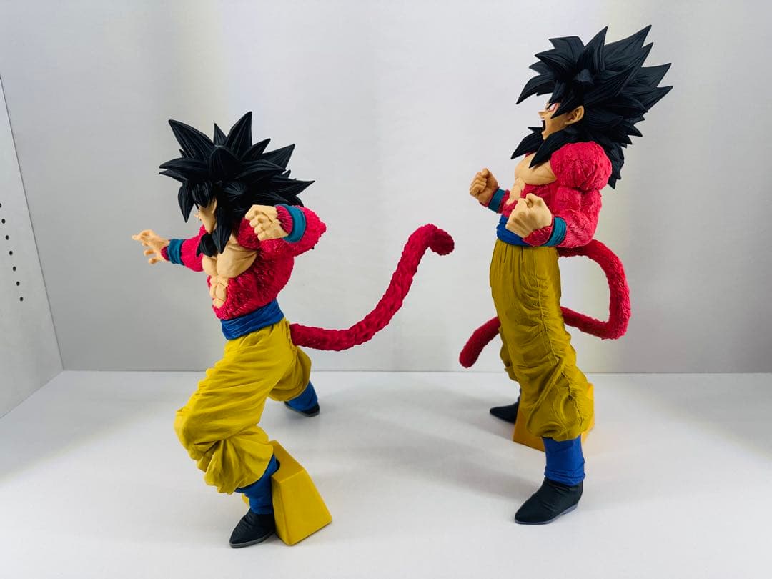 ドラゴンボールSMSP BWFC 超サイヤ人4 孫悟空 2体セット　半券付き