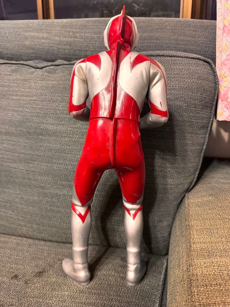 抽選プレゼント当選品★ジャイアントスケール　ウルトラマンネオ 42cm