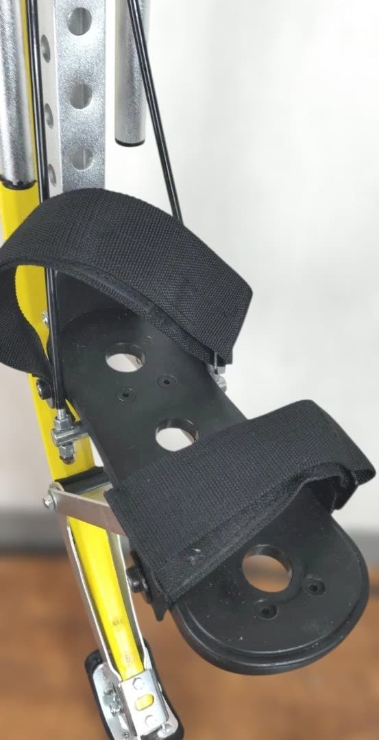 スカイランナー　ジャンピングシューズ　70k～90ｋ　イエロー