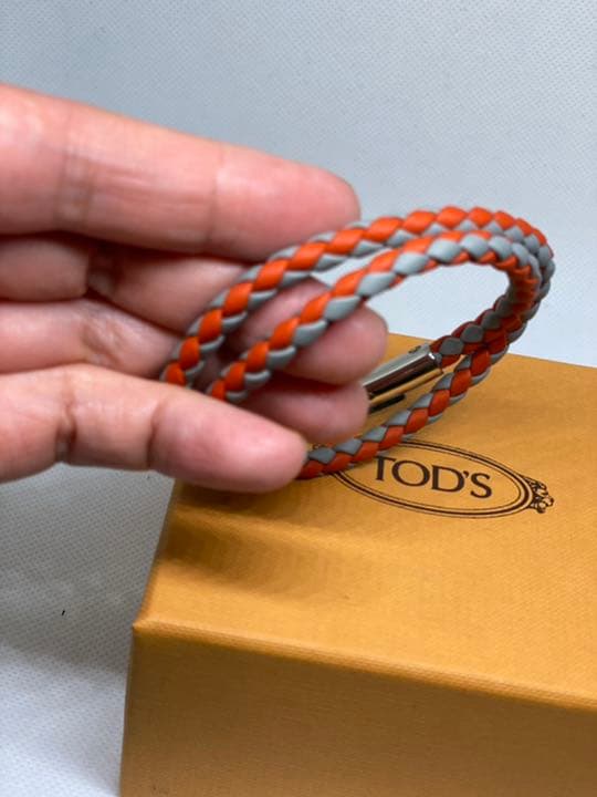 【TOD'Sイタリア直営店正規品❣️】マイカラーズレザーブレスレット❣️日本完売❣️