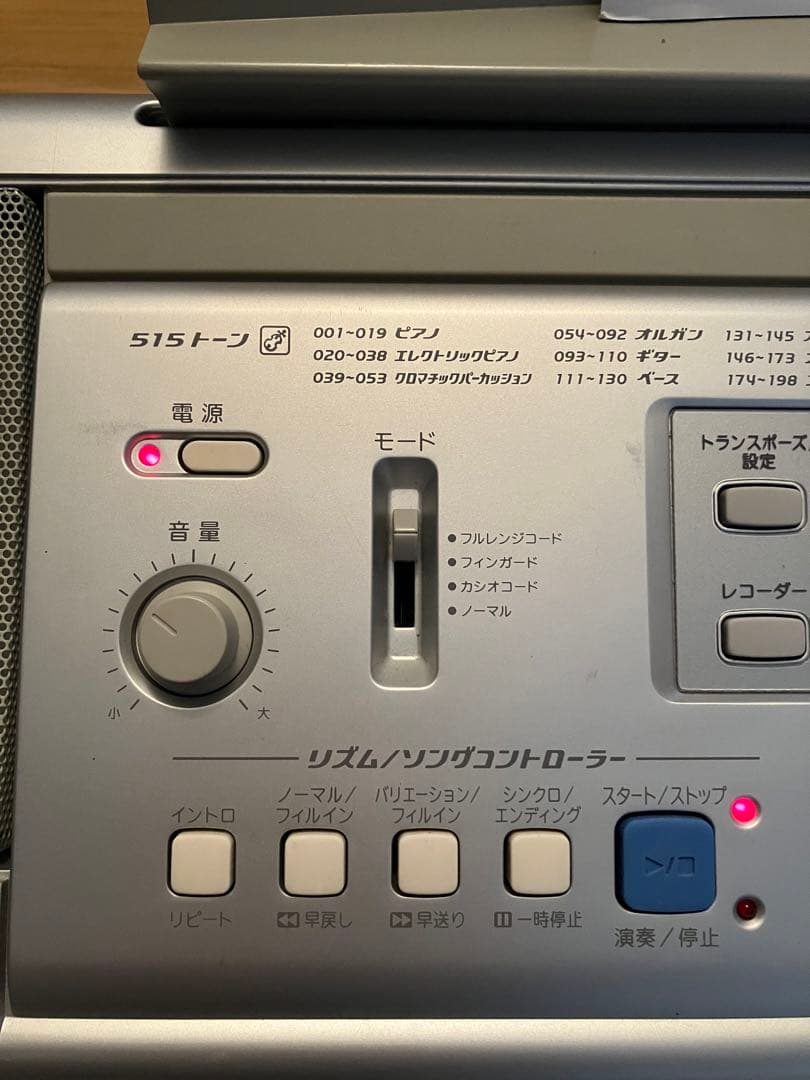 CASIO CTK-810 キーボード 電子ピアノ　61標準鍵盤