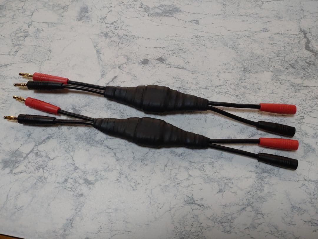 【新作】200段式カタパルト搭載　スピーカー中継ケーブルメス-オス26cm ペア