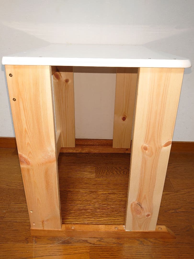 【累積247台目】パチスロを置く台・1台用シンプルスタンド★コンパクト型⑨