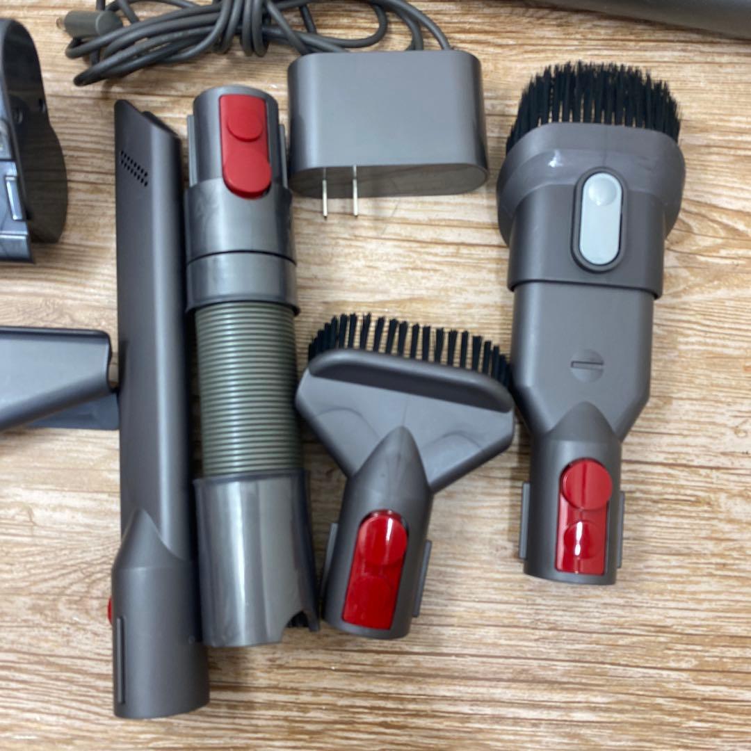 Dyson 純正コードレスクリーナーDyson v8 fluffy+