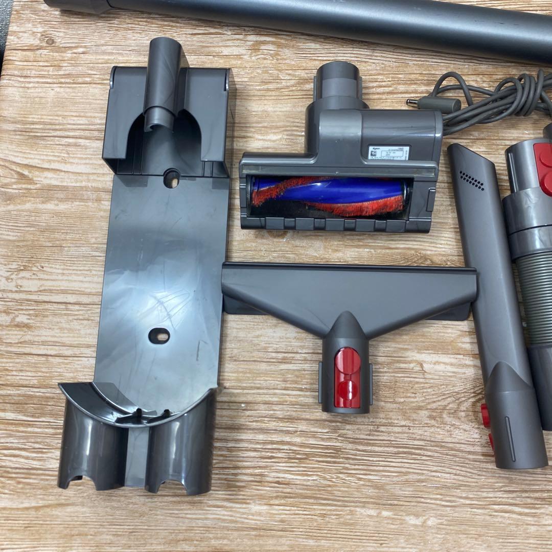 Dyson 純正コードレスクリーナーDyson v8 fluffy+