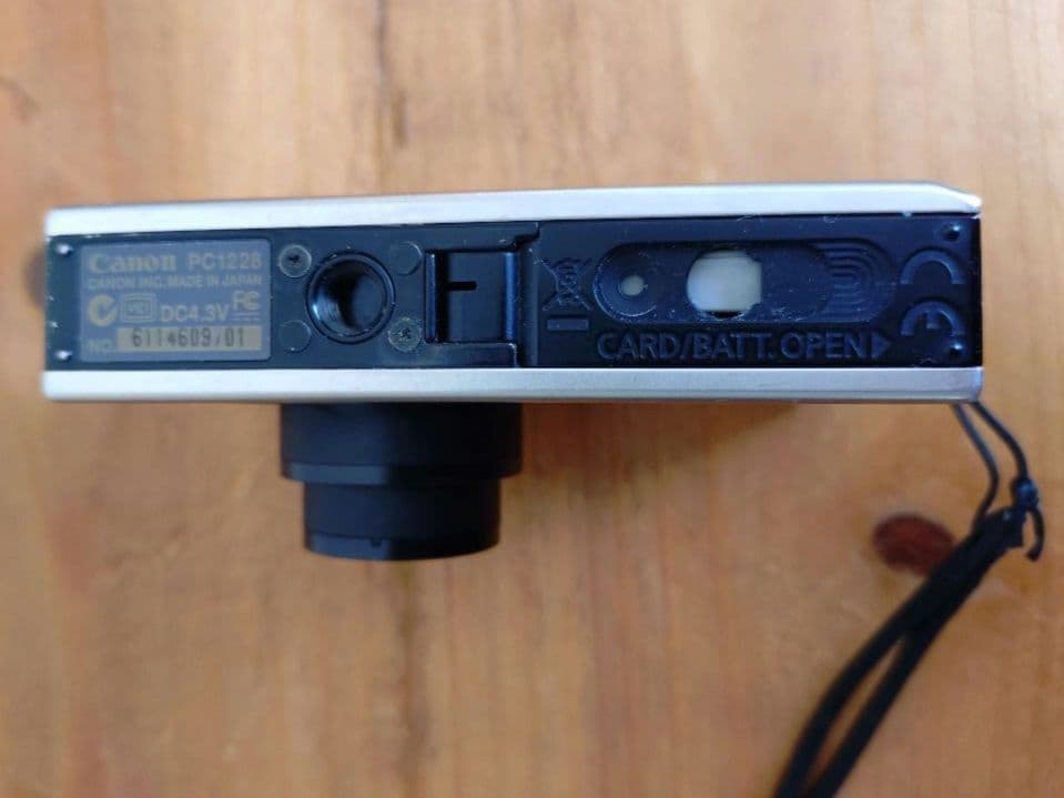 【ジャンク故障品】CanonIXY DIGITAL 10