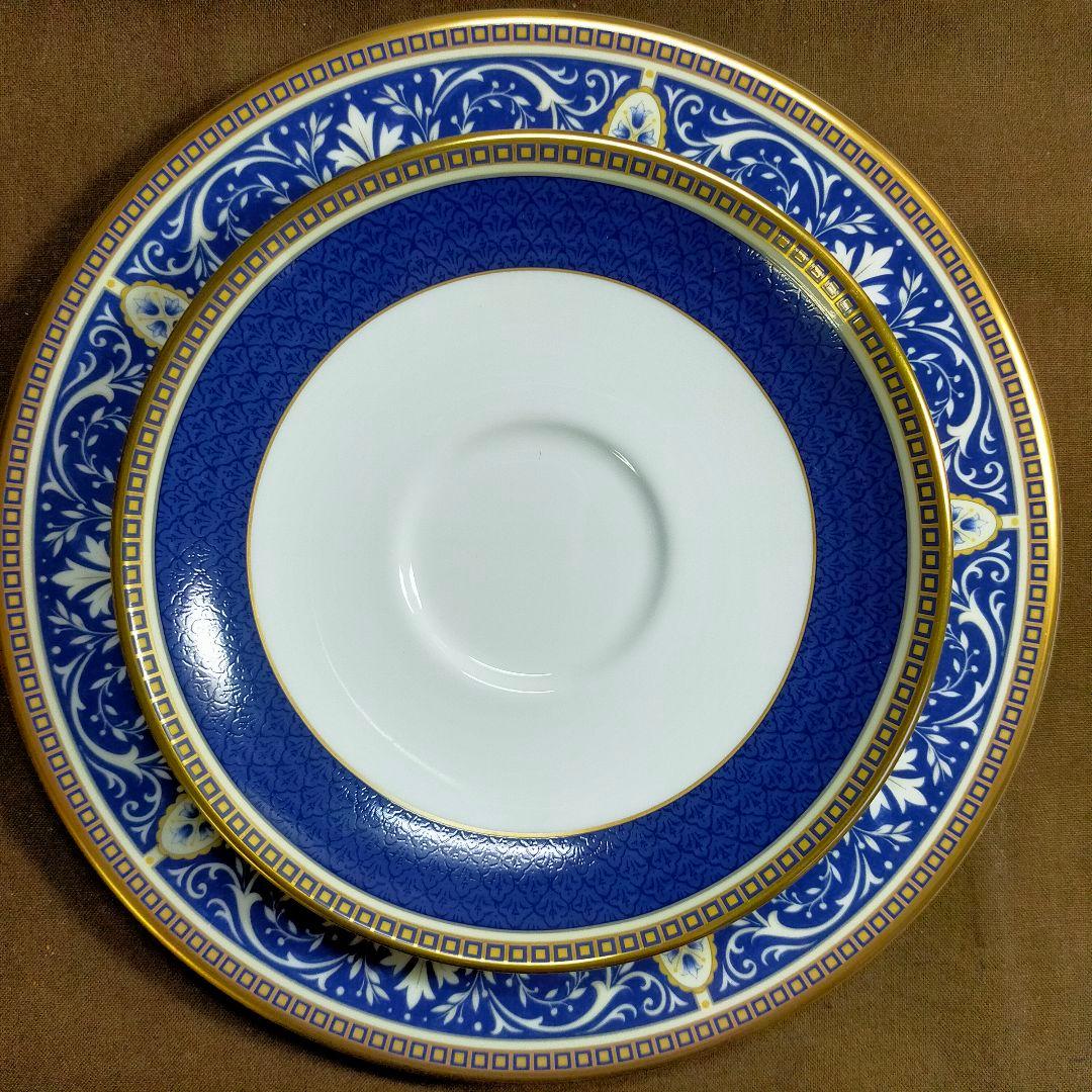   CHALLINOR ロイヤルドルトン チャリノー