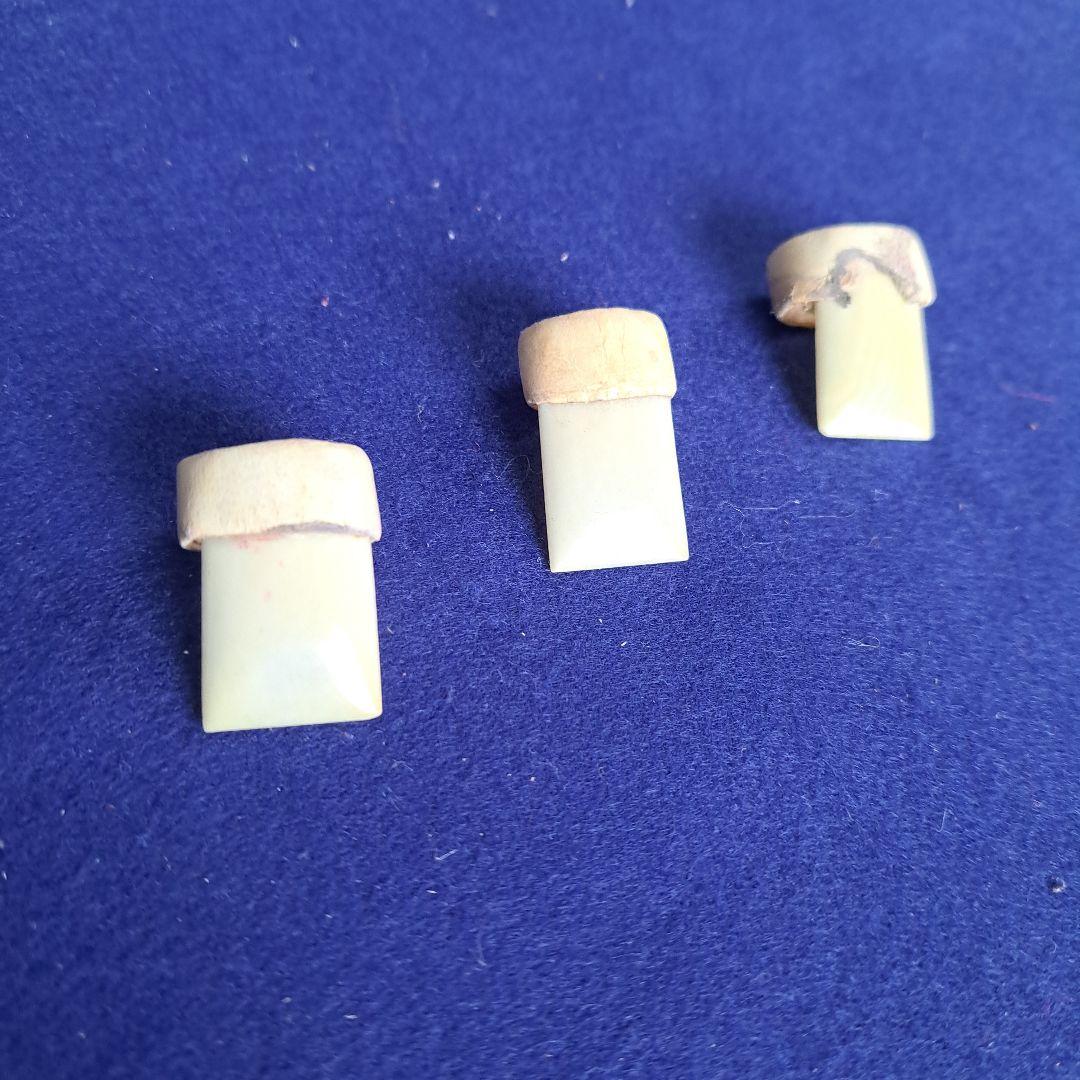 和楽器　お琴の柱