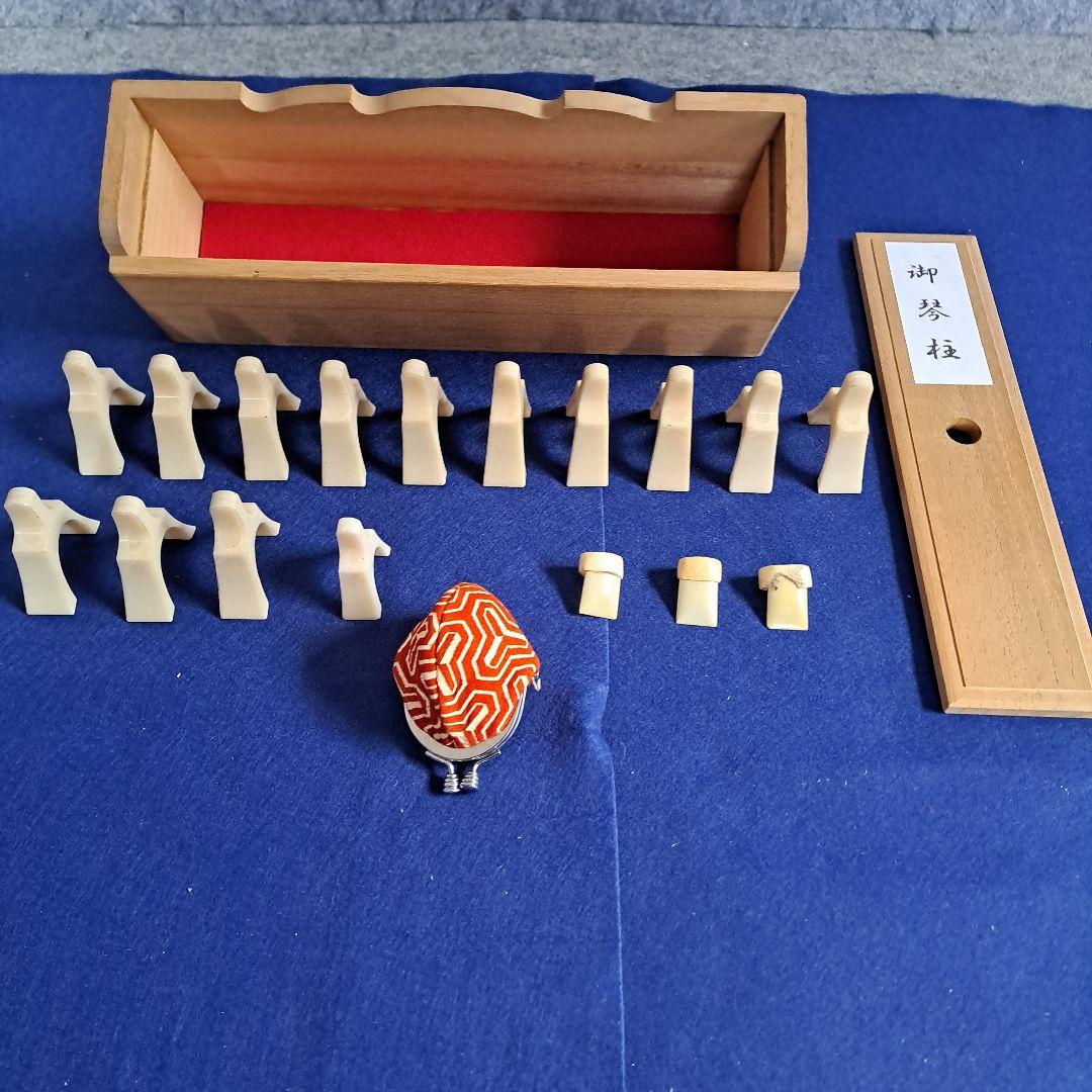 和楽器　お琴の柱