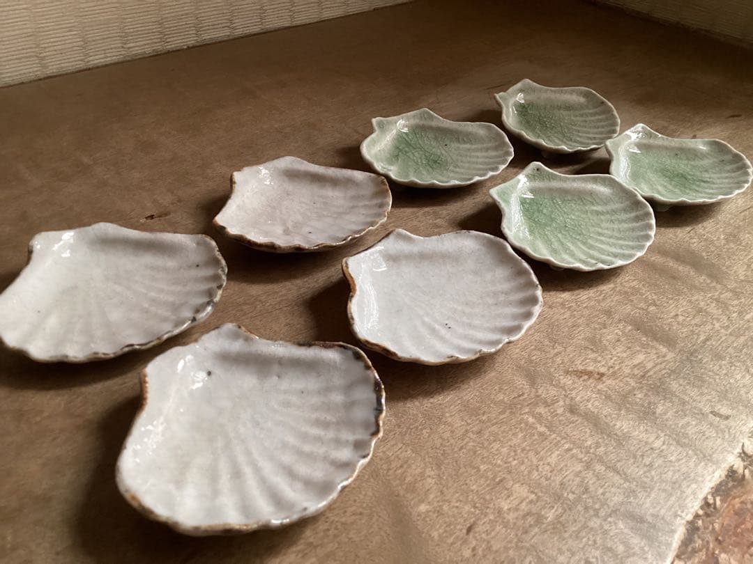 【極美品】伊賀焼、志野焼帆立小皿　4＋4枚の8枚セット 箱無し