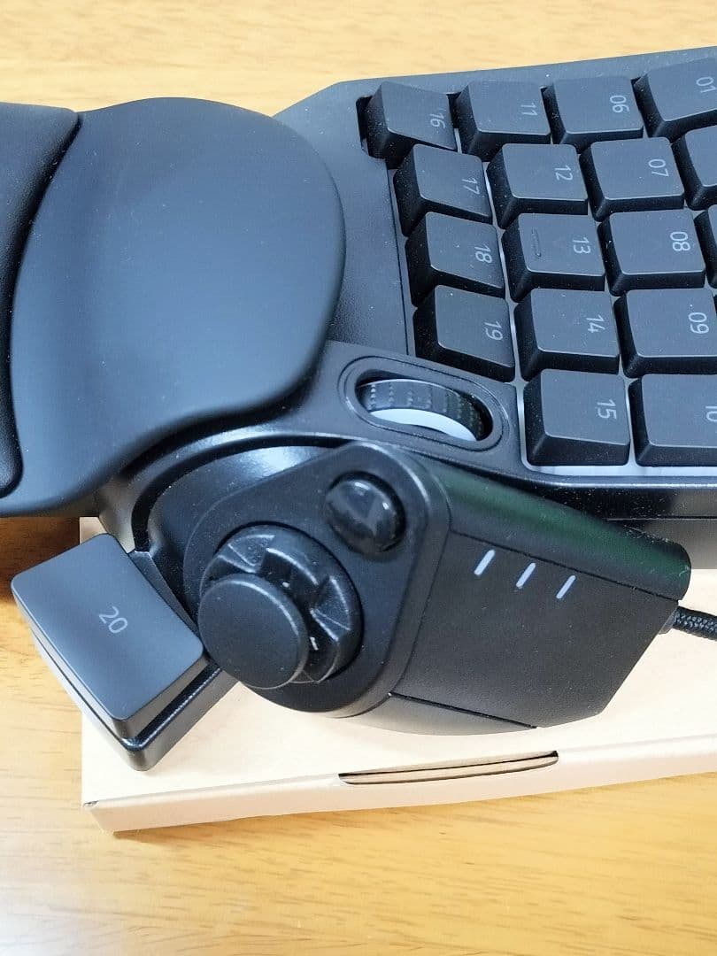 Razer TARTARUS V2 ゲーミングキーパッド