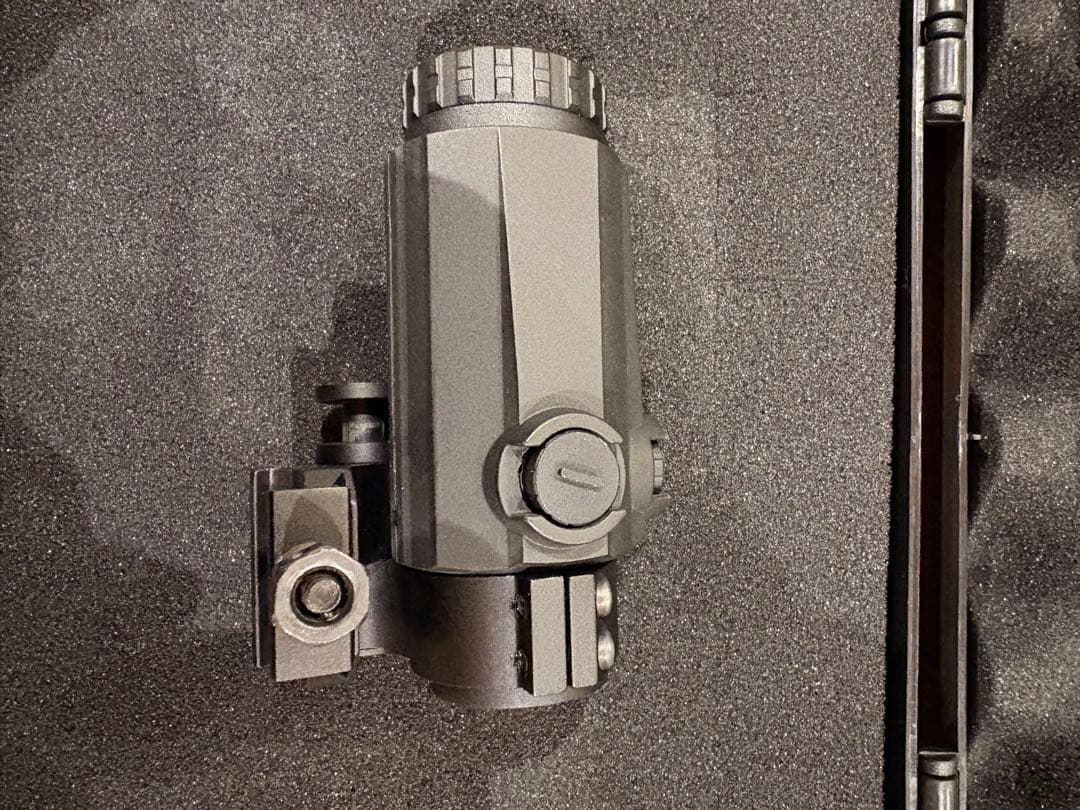 ベクターオプティクス Maverick-III 3x22 マグニファイア MIL