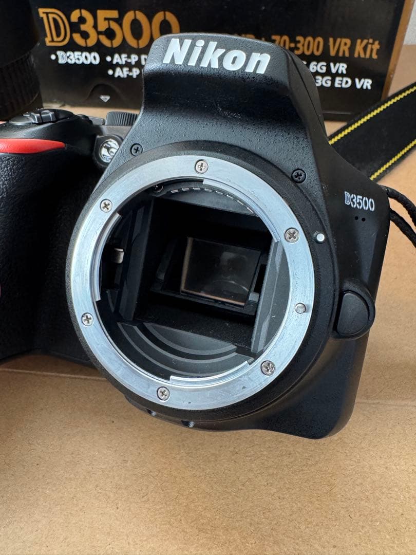 Nikon D3500 デジタル一眼レフカメラ