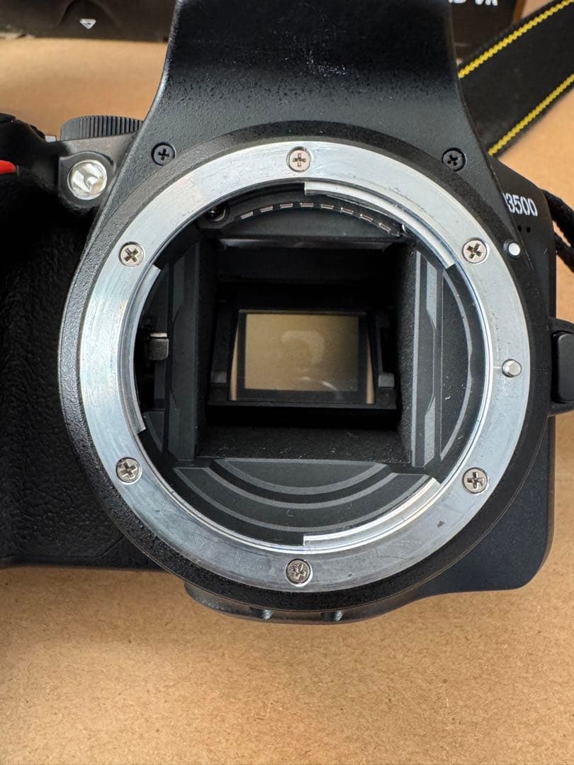 Nikon D3500 デジタル一眼レフカメラ