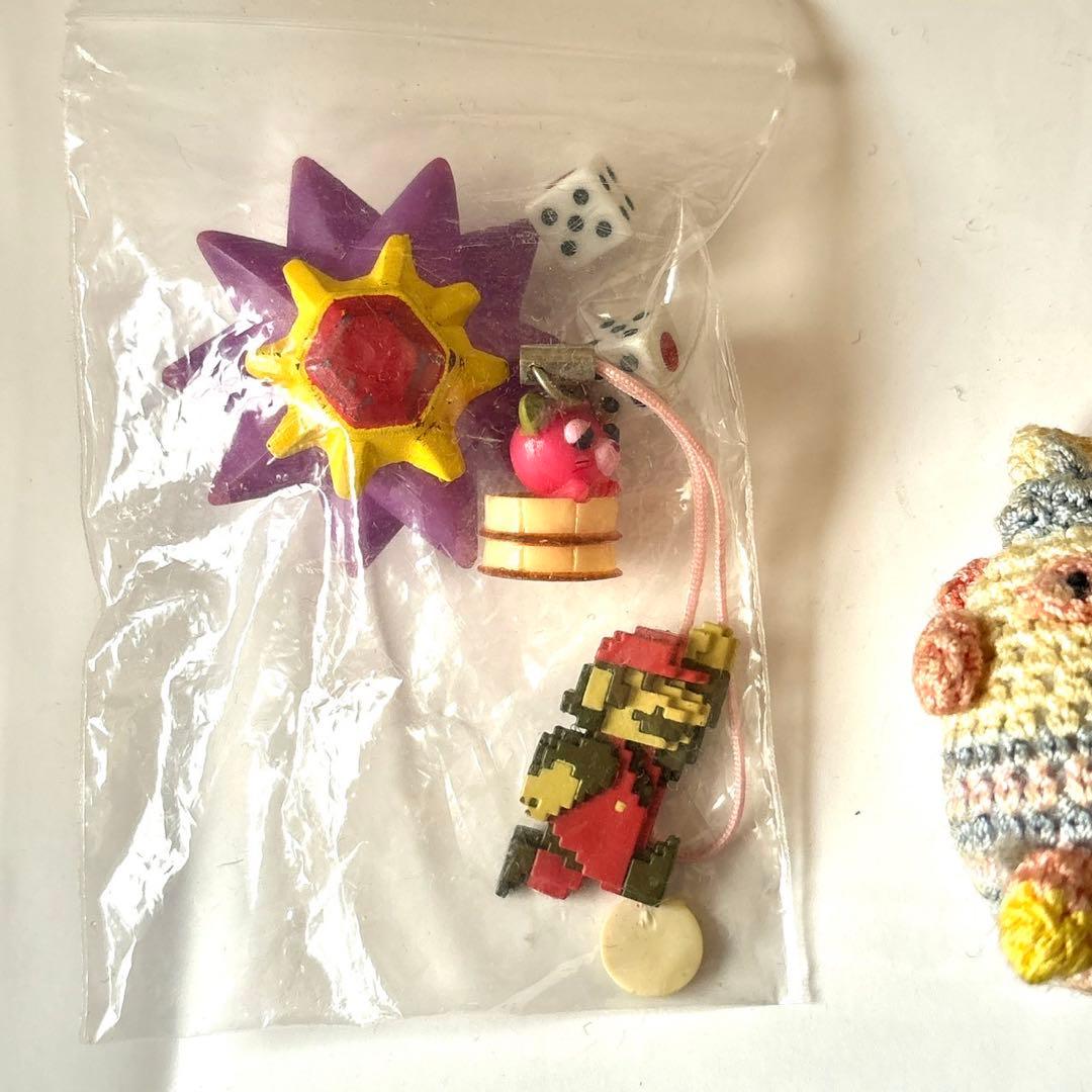 レトロなキーホルダーなどまとめ売り　ぺこちゃん　ポケモン　マリオ　トーマス