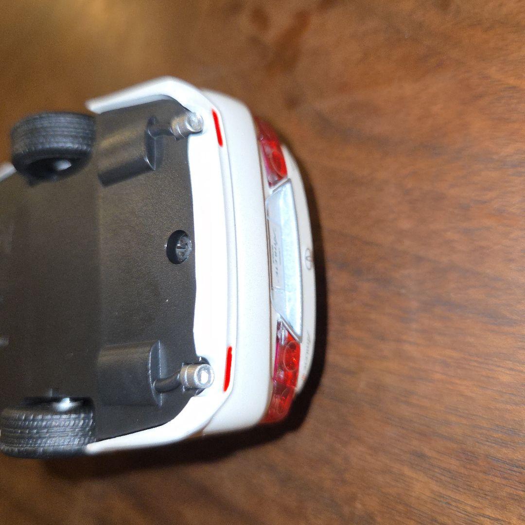 【非売品】クラウンアスリート白　ダイキャスト製カラーサンプル 1/30ミニカー