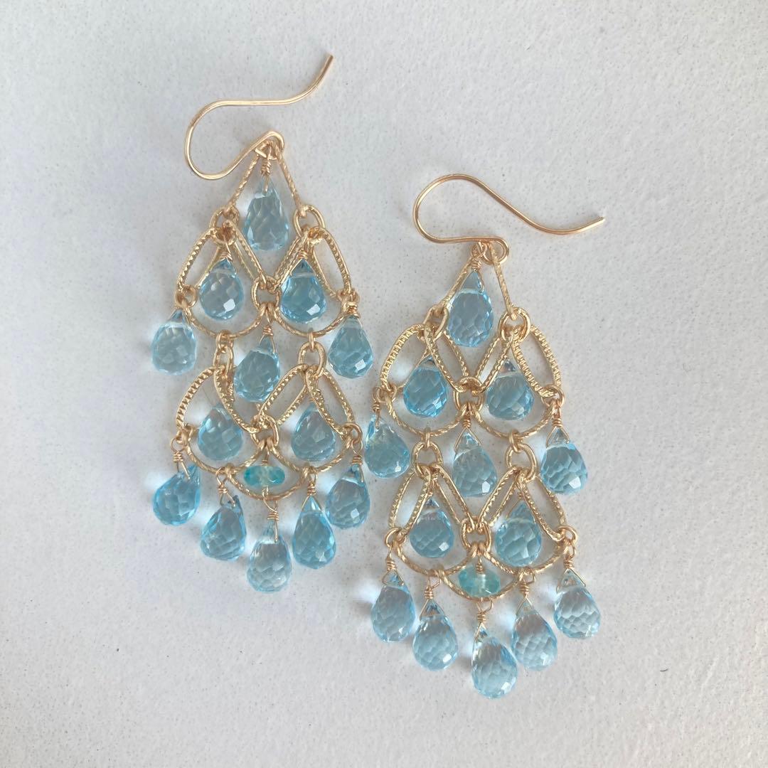 ブルートパーズのシャンデリアピアス