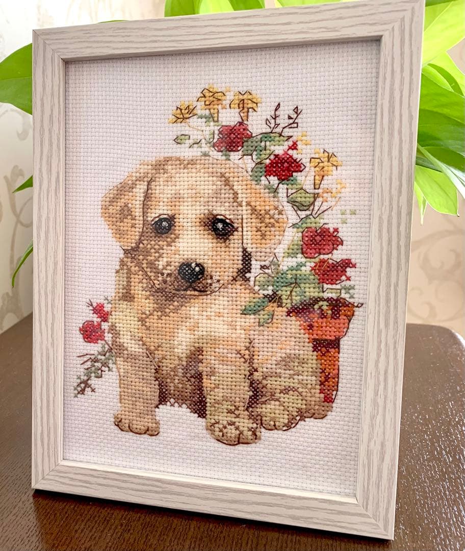 子犬　クロスステッチ完成品　刺繍　インテリア　ハンドメイド　犬