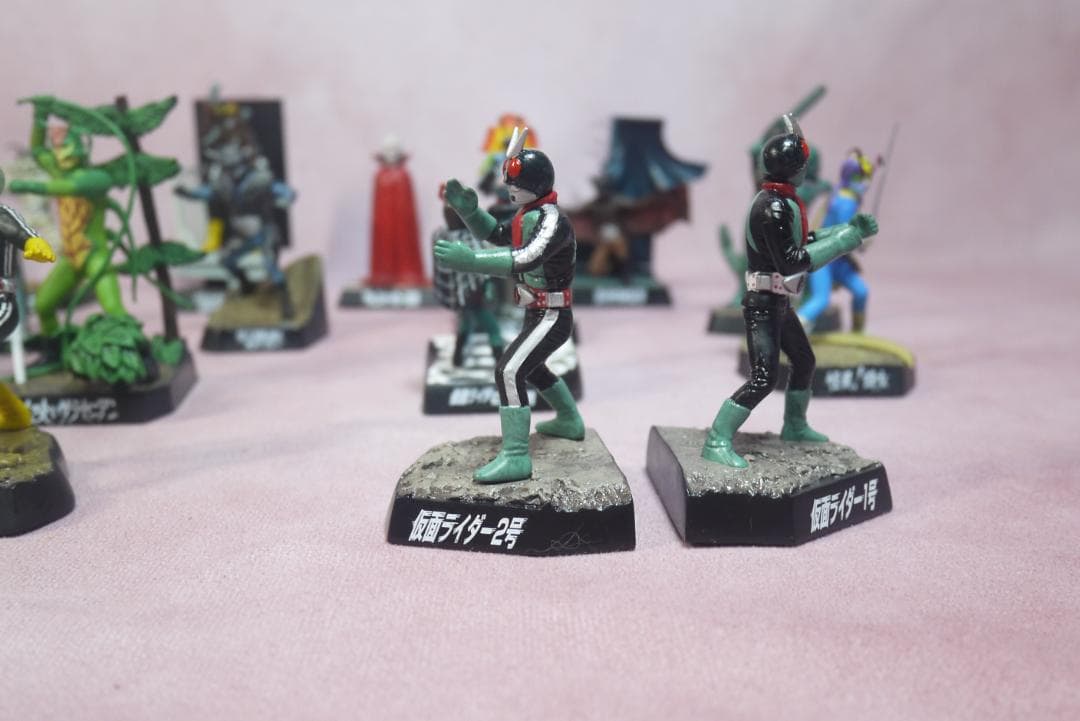 仮面ライダー　怪人名鑑　30種セット