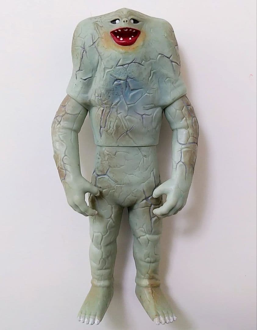 ★入手困難★ジャミラ旧型ソフビ ウルトラマンゼロ怪獣ベリアル　フィギュア