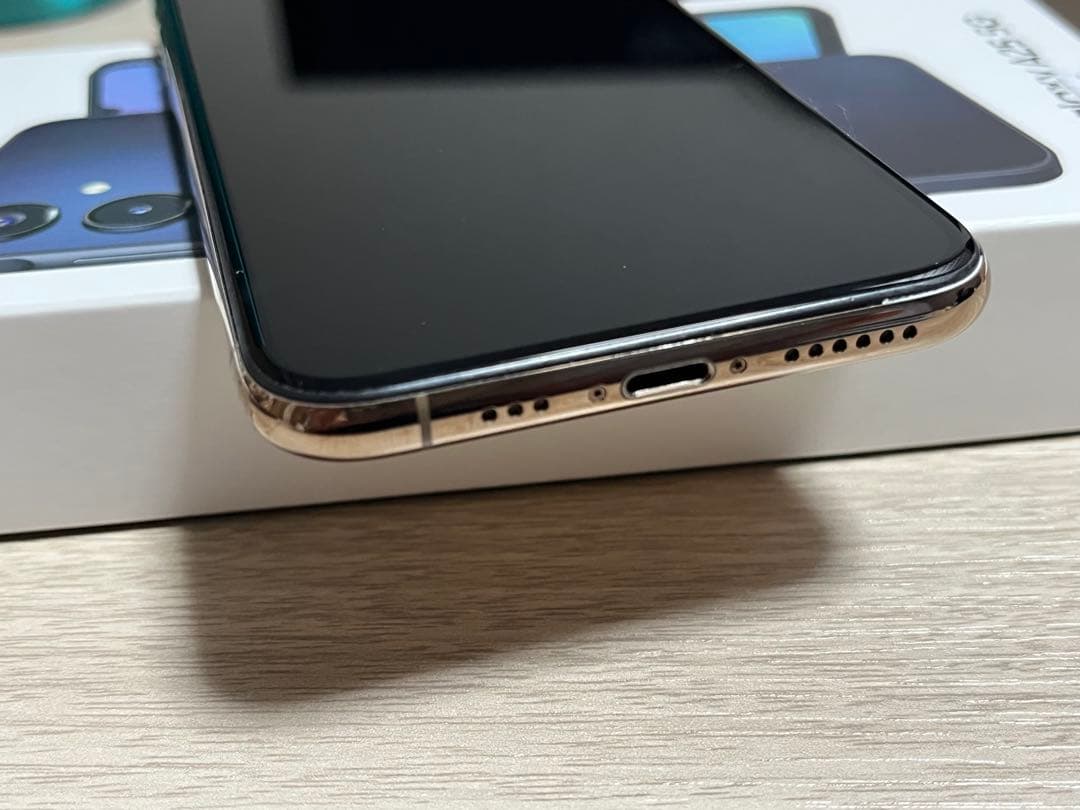 Apple iPhone Xs 本体　ゴールド　ジャンク