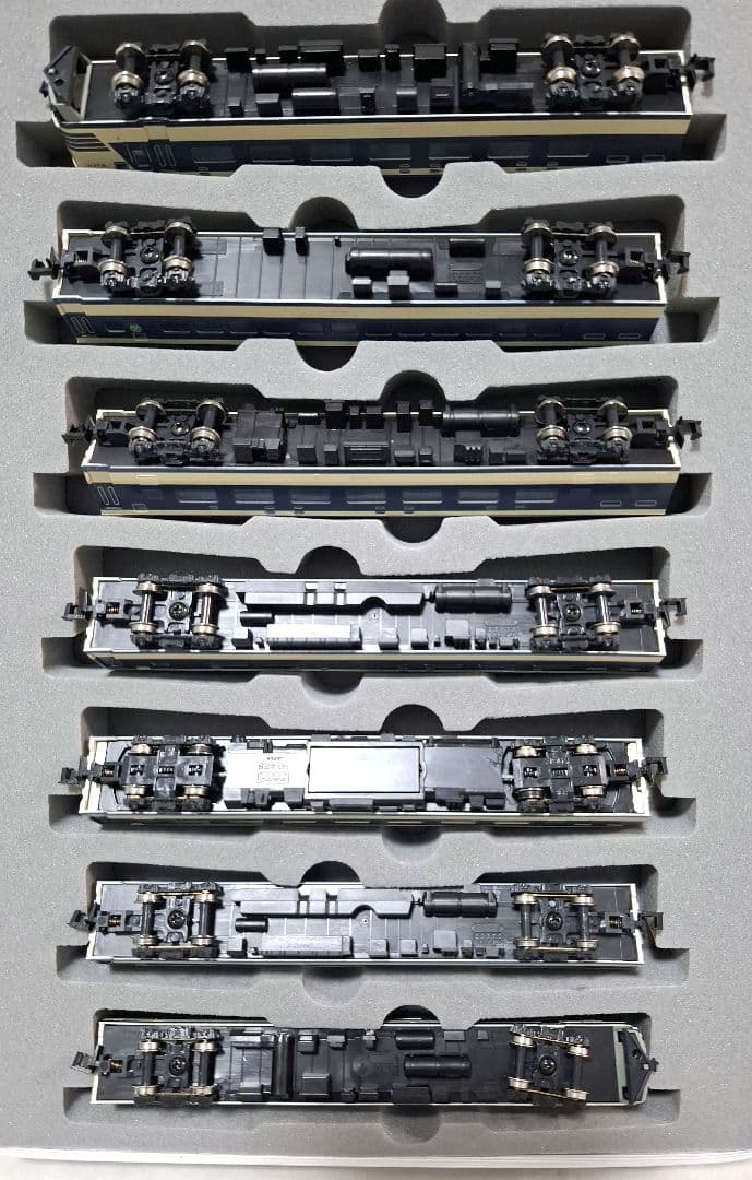 KATO Nゲージ 10-395 583系 特急形寝台電車 基本セット