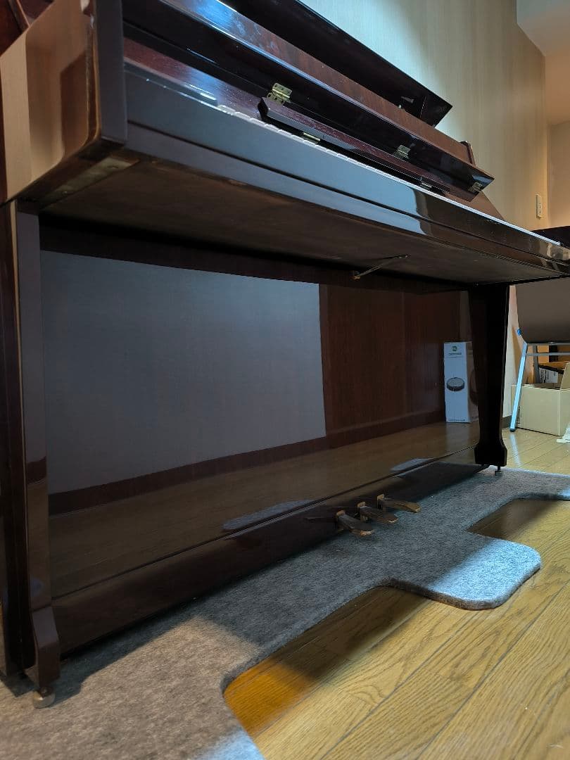 H*a様 【希少/調律整備済】コンパクト アップライト ピアノ